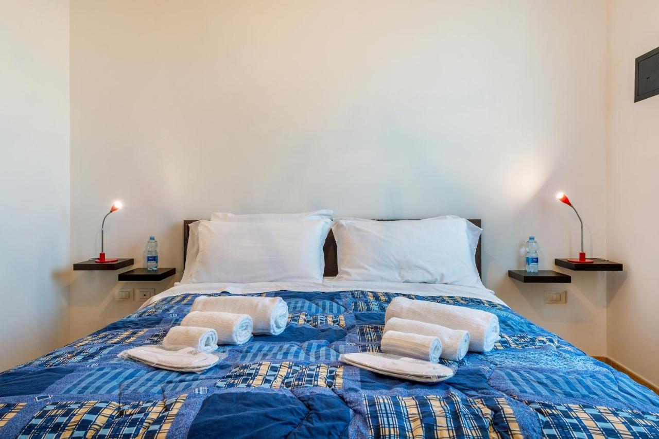 Goodstay Archimede Apartment Lecce Bagian luar foto